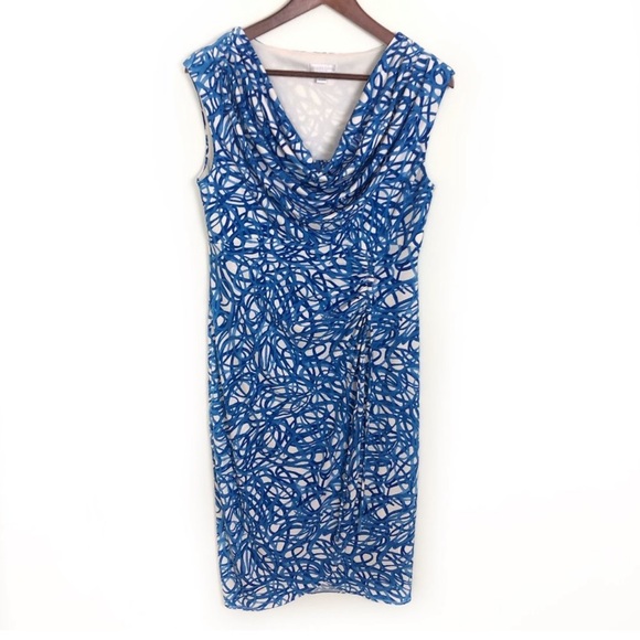 Maggy London Dresses & Skirts - Maggy London blue white abstract print ruched front midi dress